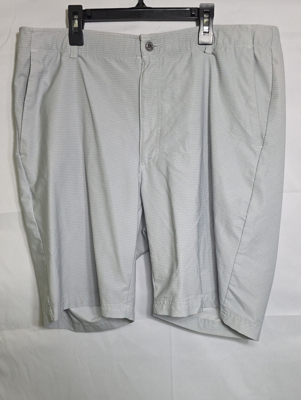 Pebble Beach Light Gray Men's Flat Front Golf Shorts Size 38 (M55)